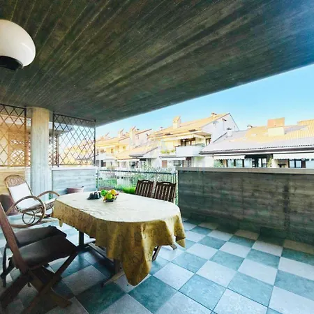 Orchidea - Ampiezza In Esclusivo Con Tre Piscine E Un Bar A 200m Dal アパート