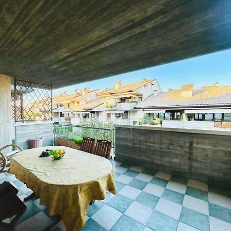 Orchidea - Ampiezza In Esclusivo Con Tre Piscine E Un Bar A 200m Dal アパート デセンツァーノ・デル・ガルダ