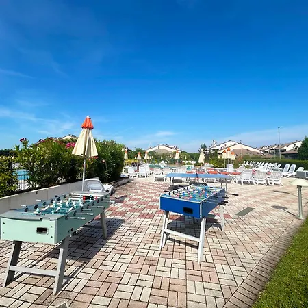 Orchidea - Ampiezza In Esclusivo Con Tre Piscine E Un Bar A 200m Dal * デセンツァーノ・デル・ガルダ